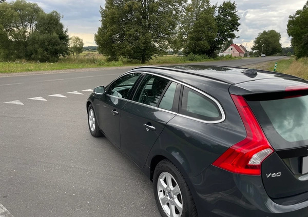 Volvo V60 cena 47900 przebieg: 140000, rok produkcji 2013 z Nidzica małe 497